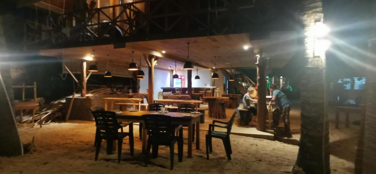 Turtle Bay Beach Resort 미리사 외부 사진